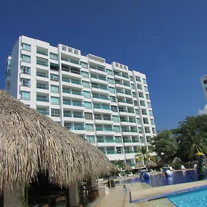 costa-azul-suites-401.santamartahotels.net/